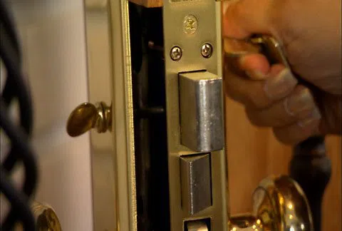 Howard Beach Locksmith Service Howard Beach, NY 718-971-9681 - locksmith-by-me